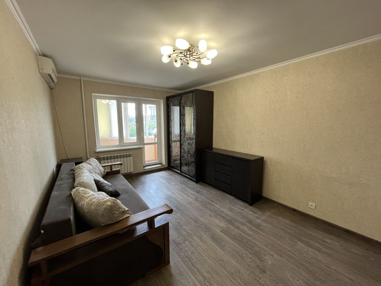 Продаж 2-кімнатної квартири 51 м², Мостицька вул., 26