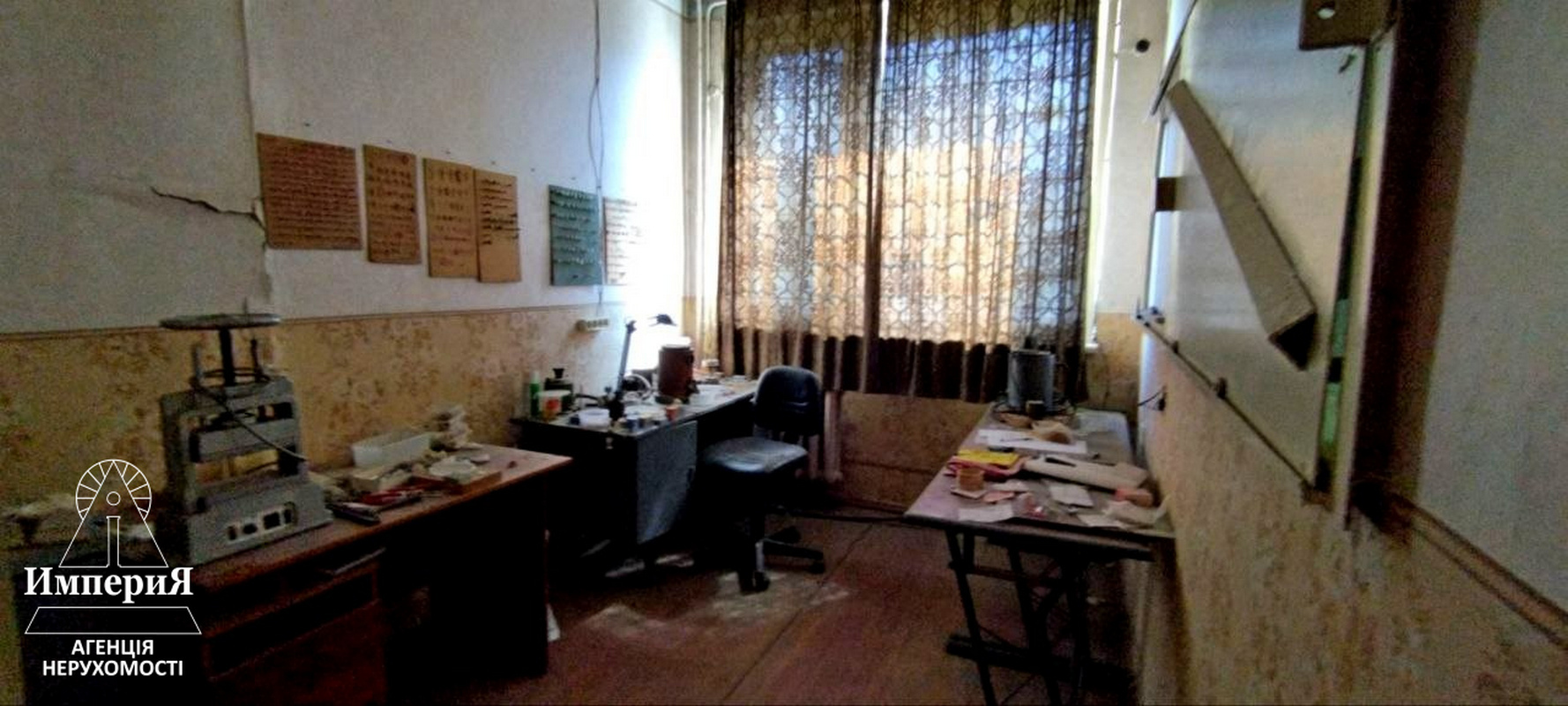 Продаж приміщення вільного призначення 130 м², Луки Долинського вул., 1