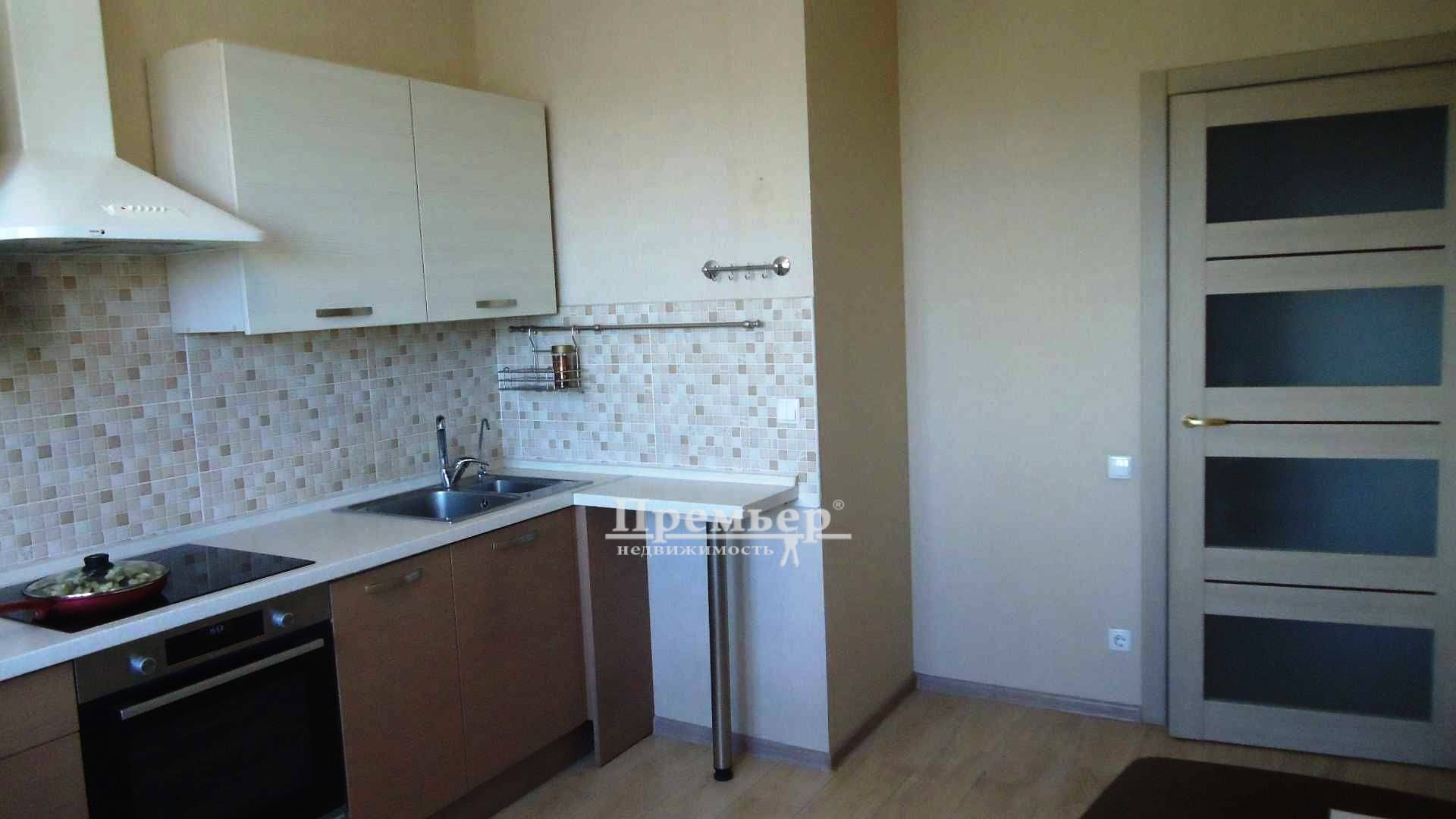 Продажа 2-комнатной квартиры 65 м², Люстдорфская дор.