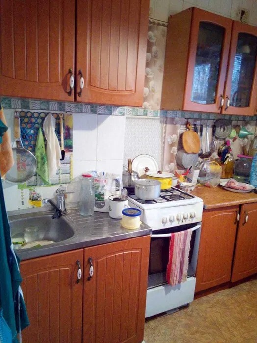 Продаж 4-кімнатної квартири 77 м²