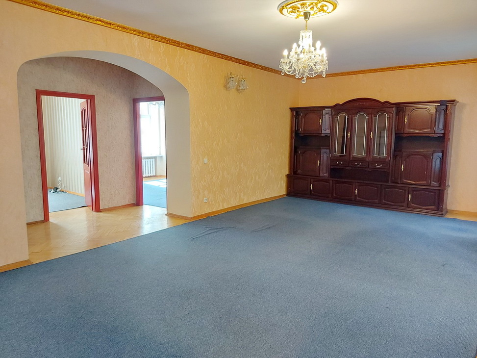 Оренда 3-кімнатної квартири 80 м², Михайла Грушевського вул., 28/2
