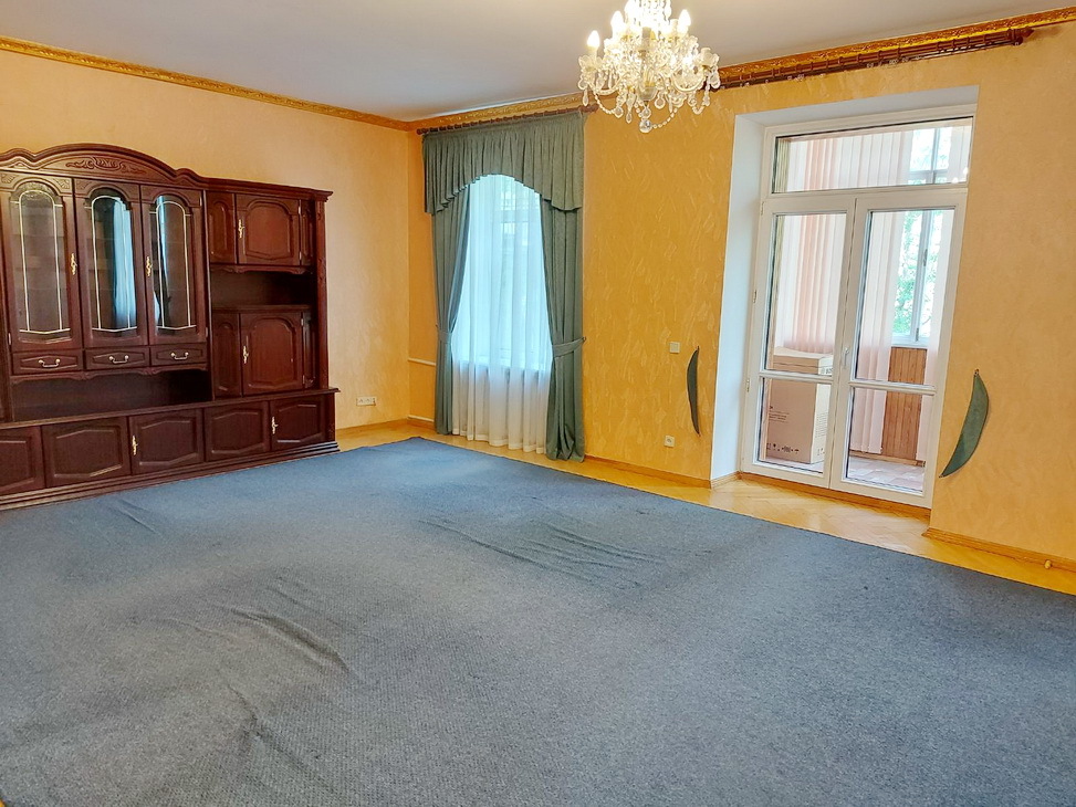 Оренда 3-кімнатної квартири 80 м², Михайла Грушевського вул., 28/2
