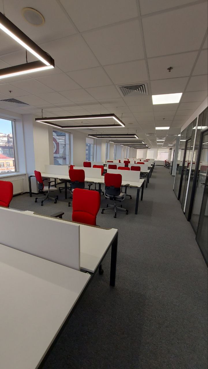 Оренда офісу 875 м², Жилянська вул., 73-79