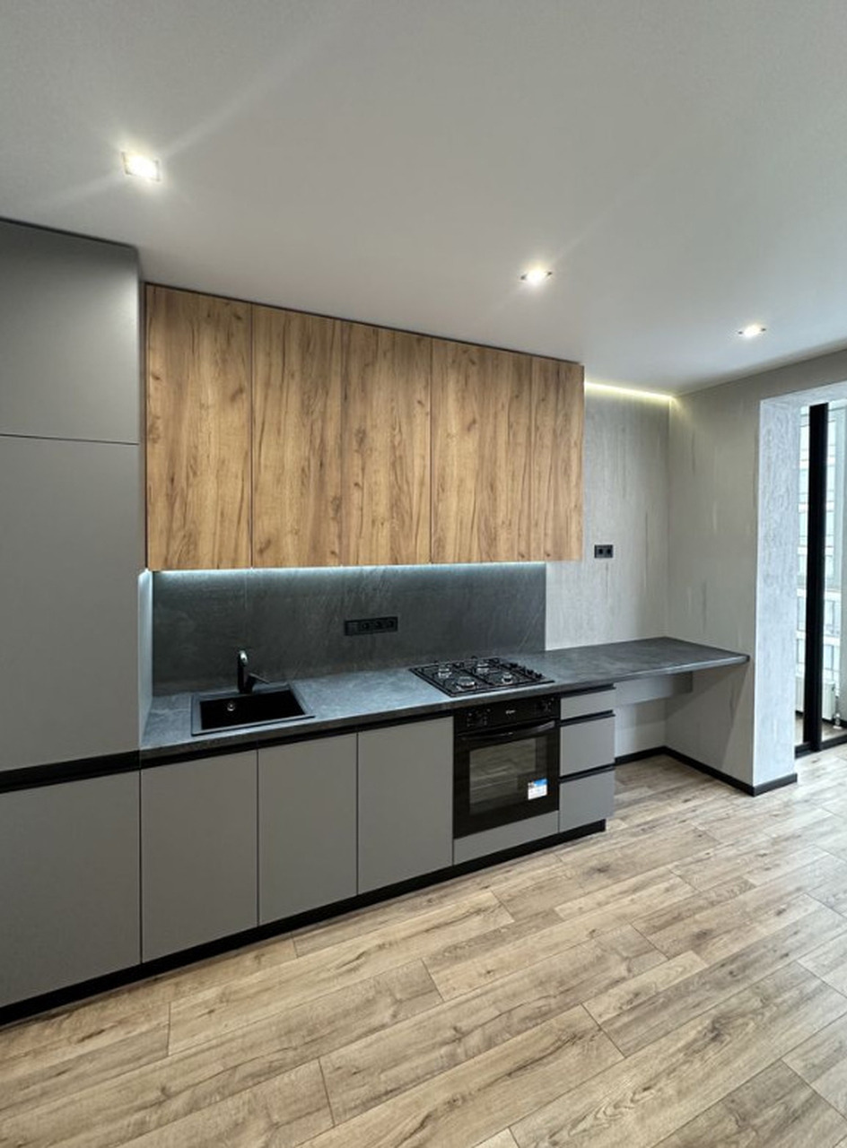 Продаж 1-кімнатної квартири 46 м², ЖК Слобожанський, Будинок 1