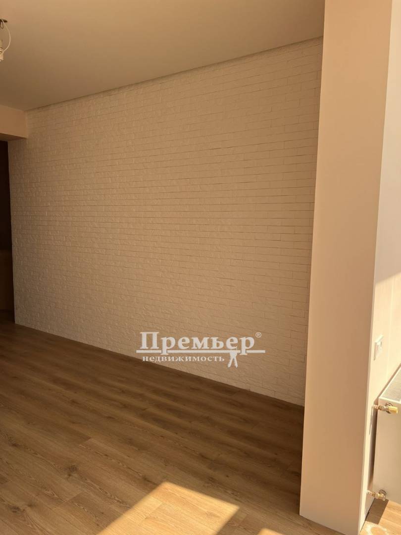 Продажа 1-комнатной квартиры 45 м², Малиновского Маршала ул.