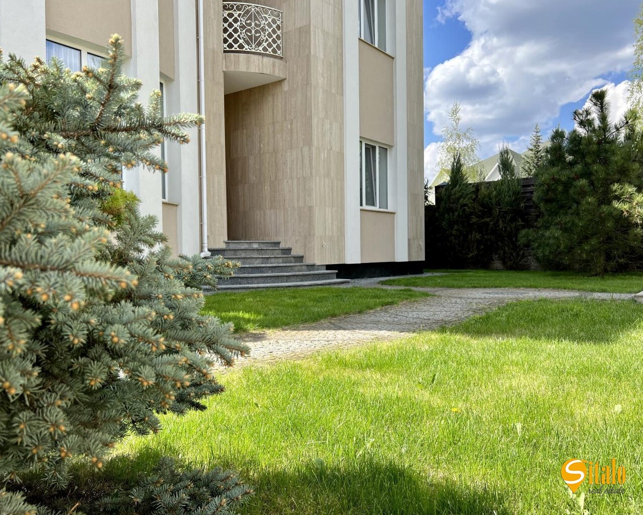 Продажа дома 630 м²