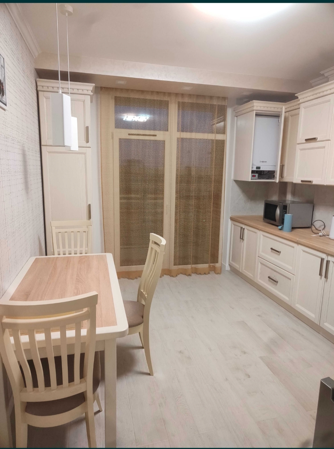 2-комнатная квартира посуточно 80 м², ЖК на ул. Степана Бандеры, 23, ДОМ 1