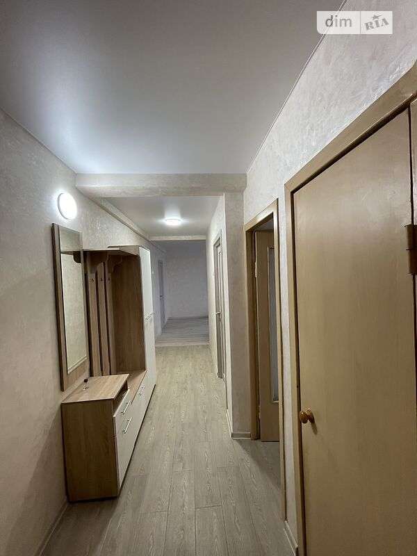 Оренда 3-кімнатної квартири 60 м², Академіка Курчатова вул.