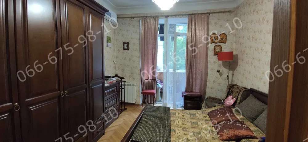 Продаж 4-кімнатної квартири 93 м², Миколи Кібальчича вул., Михновского бул.