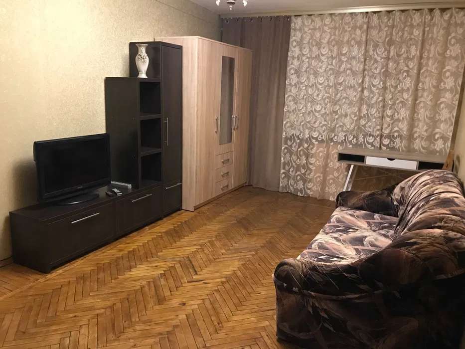 Продаж 3-кімнатної квартири 56 м², Костянтина Заслонова вул., 13-а