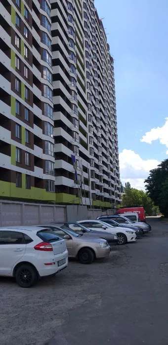 Продаж 1-кімнатної квартири 38 м², Бориспільська вул.