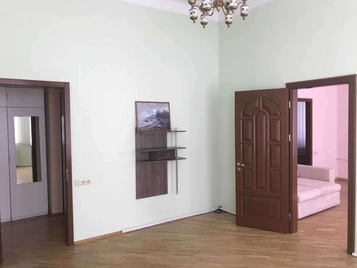 Аренда 3-комнатной квартиры 90 м², Лютеранская ул., 3
