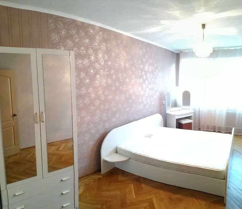 Оренда 2-кімнатної квартири 60 м², Михайла Бойчука вул.