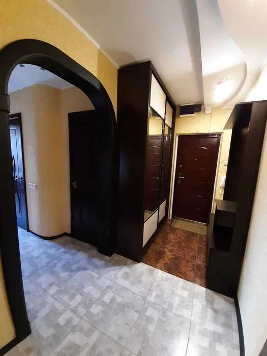 Оренда 2-кімнатної квартири 54 м², Героїв Дніпра вул.