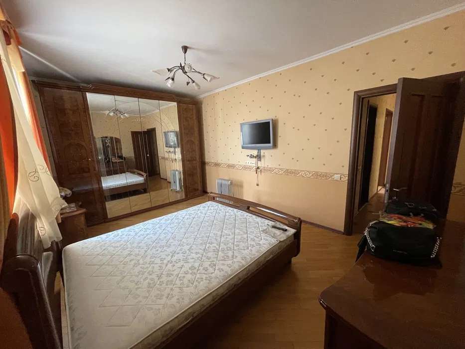 Оренда 4-кімнатної квартири 128 м², Миколи Бажана просп., 10