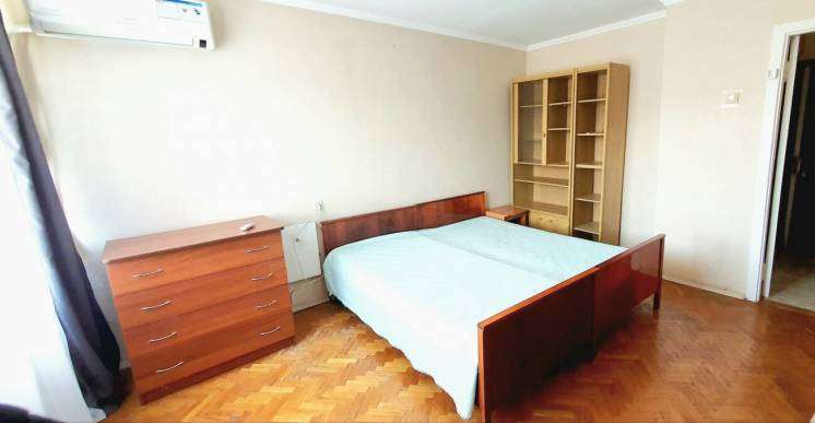 Оренда 1-кімнатної квартири 50 м², Володимира Антоновича вул.