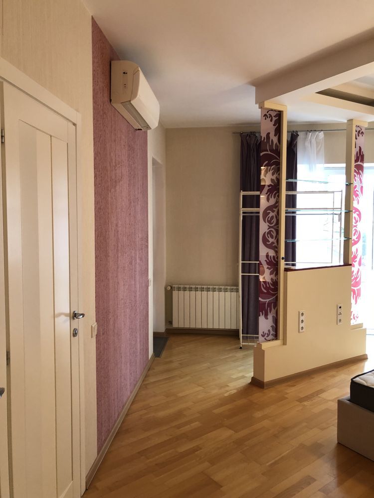 Аренда коттеджа 245 м²