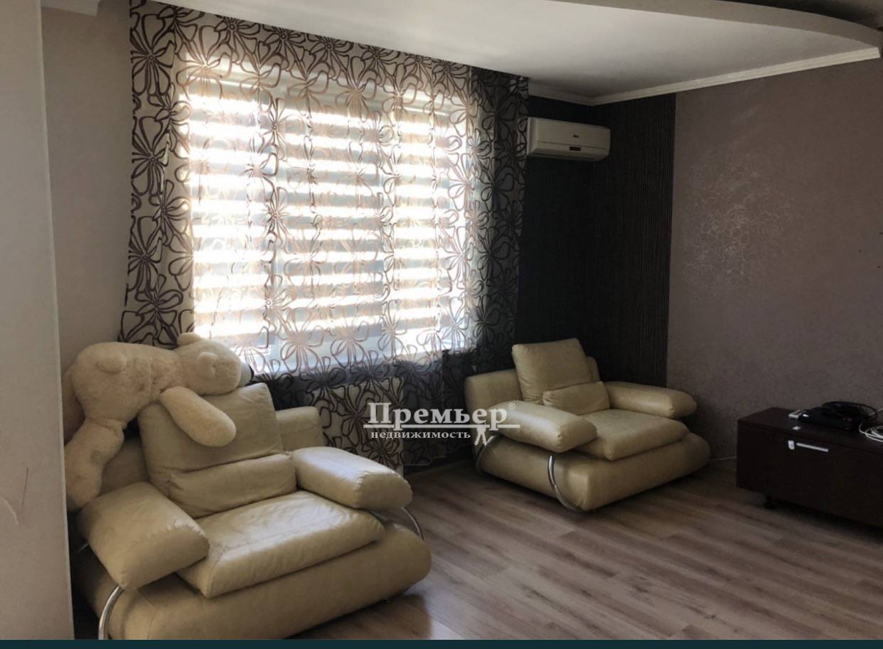 Продаж 3-кімнатної квартири 85 м², Академіка Сахарова вул.
