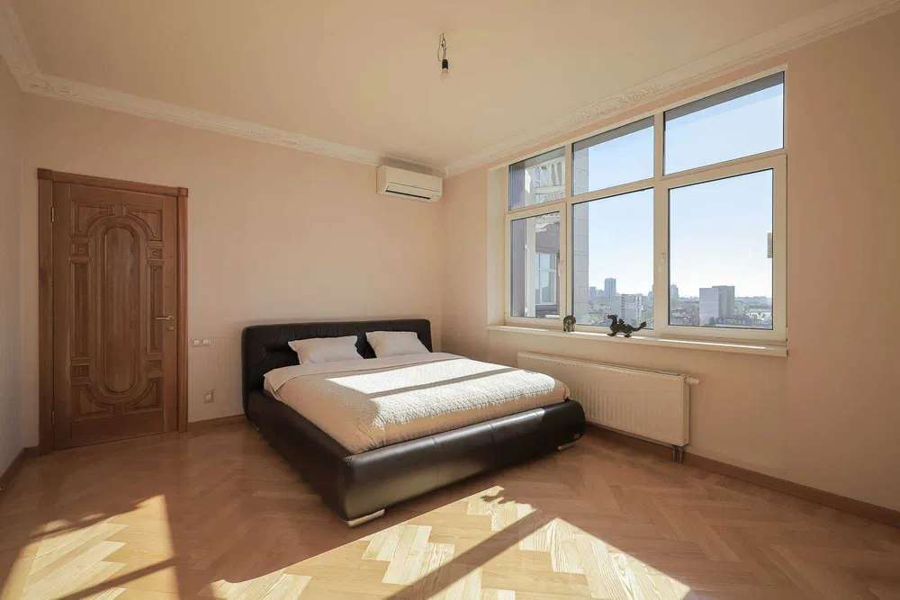 Продаж 2-кімнатної квартири 84 м², Глибочицька вул.