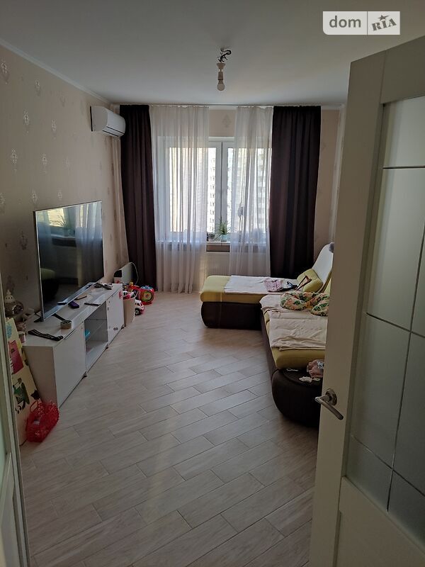 Продаж 3-кімнатної квартири 81 м², Григорія Ващенко вул., 7