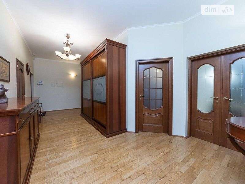 Аренда квартиры со свободной планировкой 210 м², Ковпака ул., 17