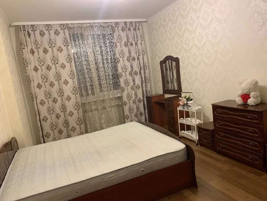 Оренда 2-кімнатної квартири 80 м², Єлизавети Чавдар вул., 13