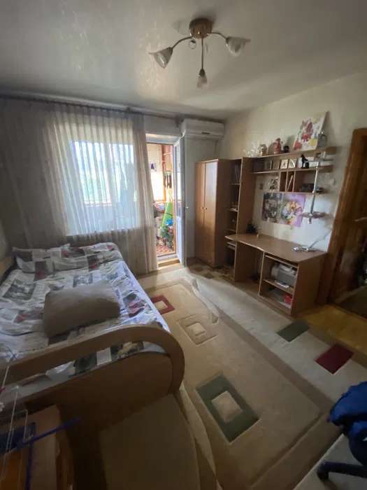 Продаж 2-кімнатної квартири 56 м², Миколи Закревського вул., 35