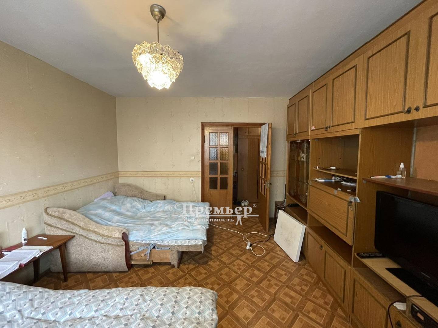 Продажа 3-комнатной квартиры 64 м², Лазурная ул.