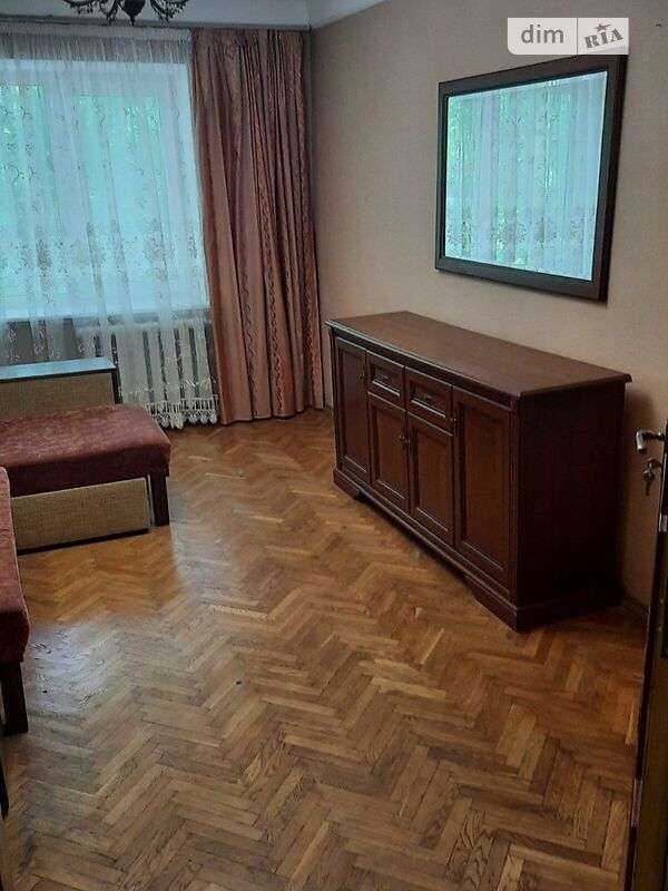 Продажа 3-комнатной квартиры 60 м², Борщаговская ул.
