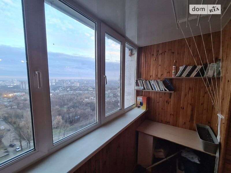 Продаж 3-кімнатної квартири 80 м², Петра Панча вул., Заломова ул.