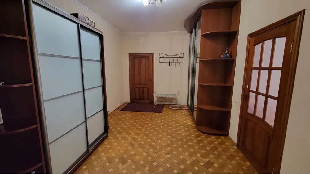 Аренда 3-комнатной квартиры 120 м², Вячеслава Черновола ул., 25