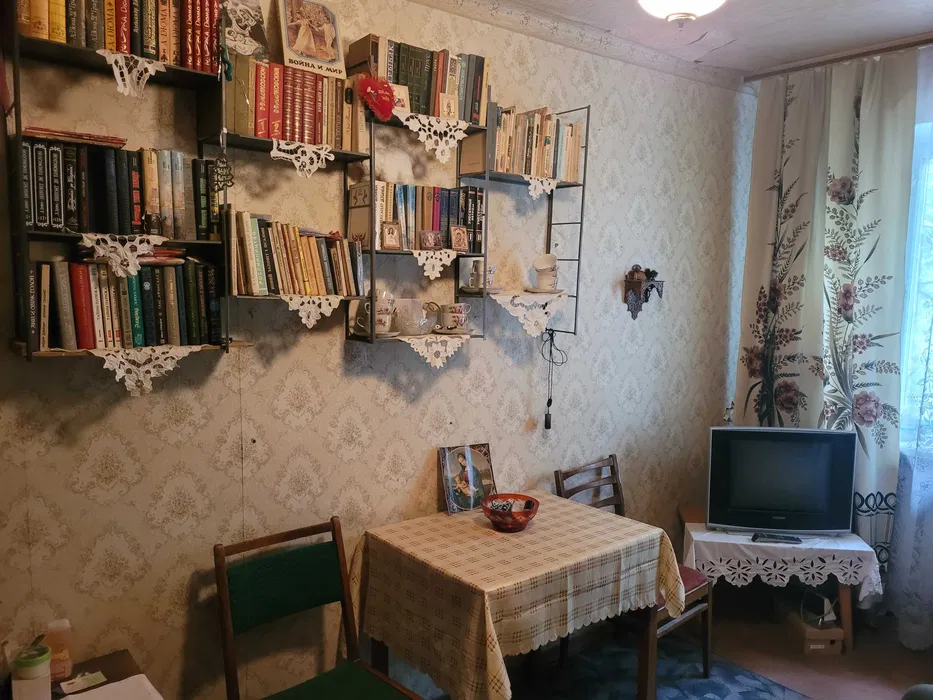 Продаж кімнати