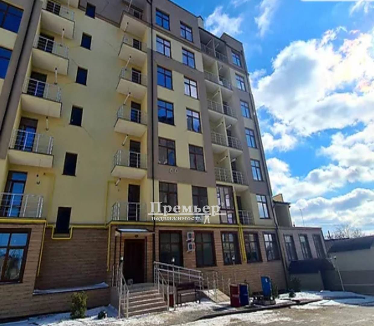 Продаж 1-кімнатної квартири 28 м², Долгая вул.