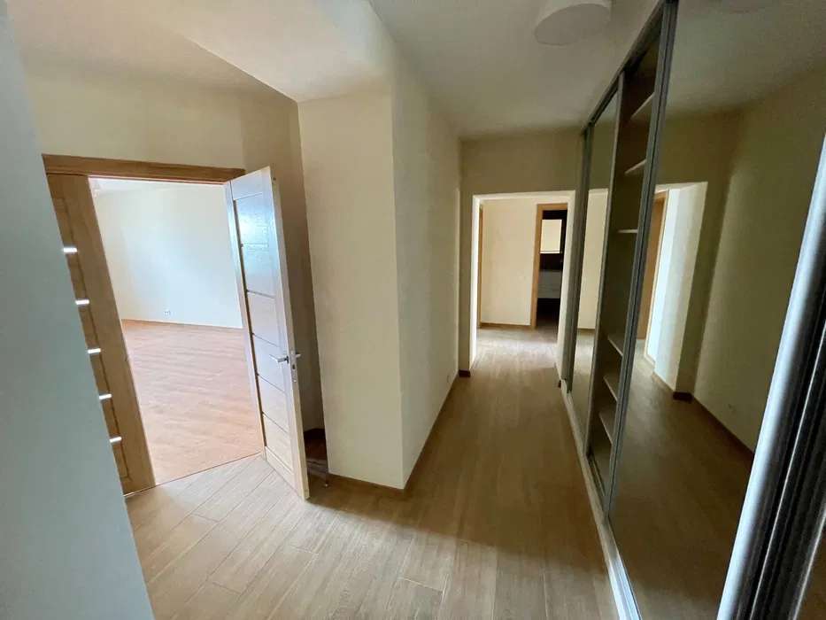 Продаж 3-кімнатної квартири 115 м², Бориспільська вул.