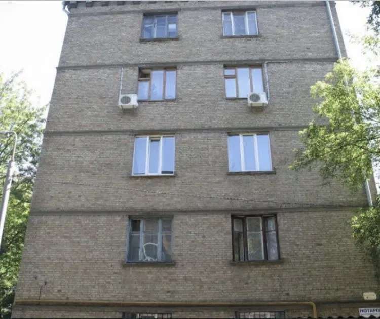 Продажа 2-комнатной квартиры 55 м², Марка Безручко ул.