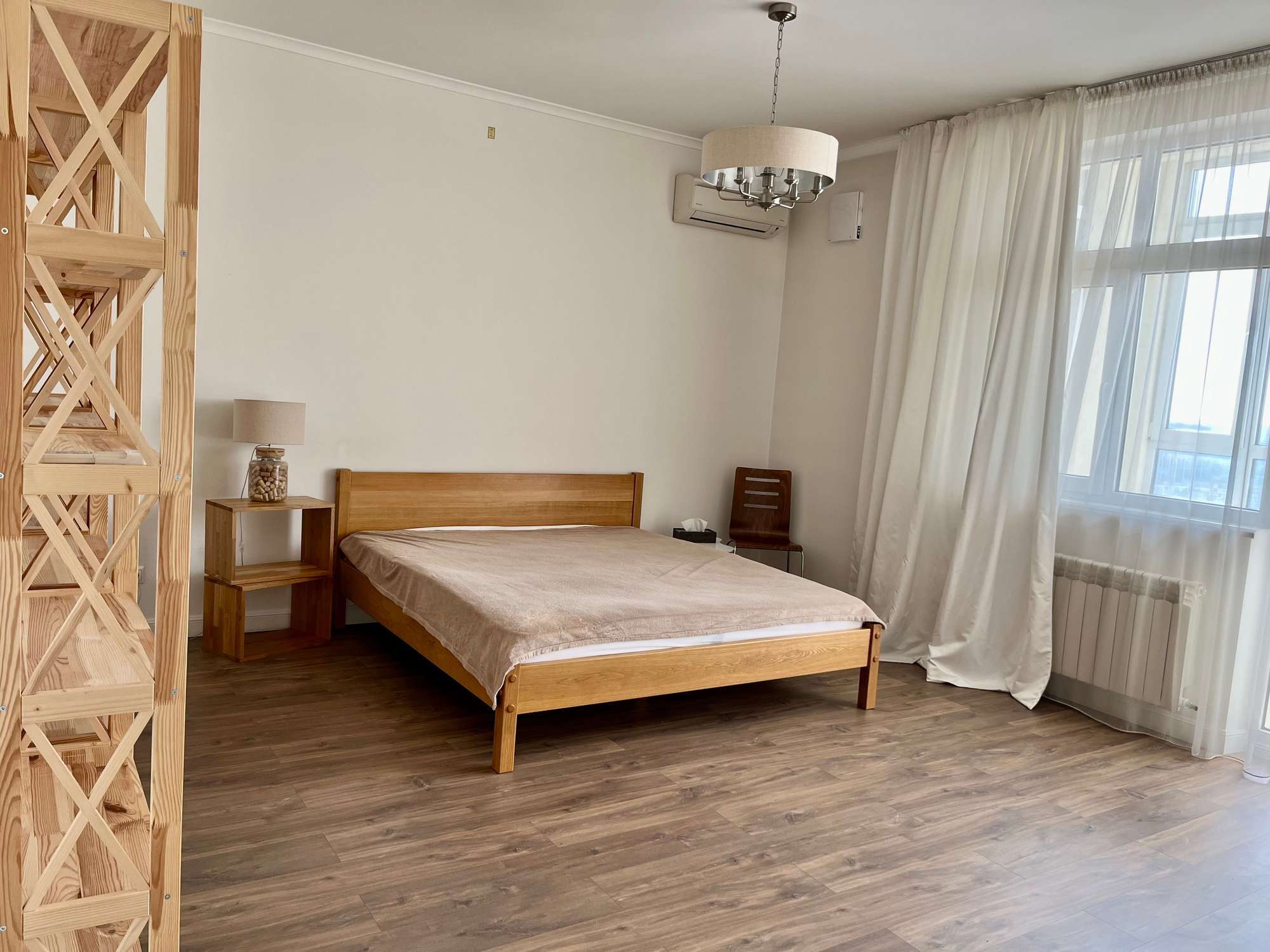 Аренда 3-комнатной квартиры 156 м², Евгения Коновальца ул., 15б