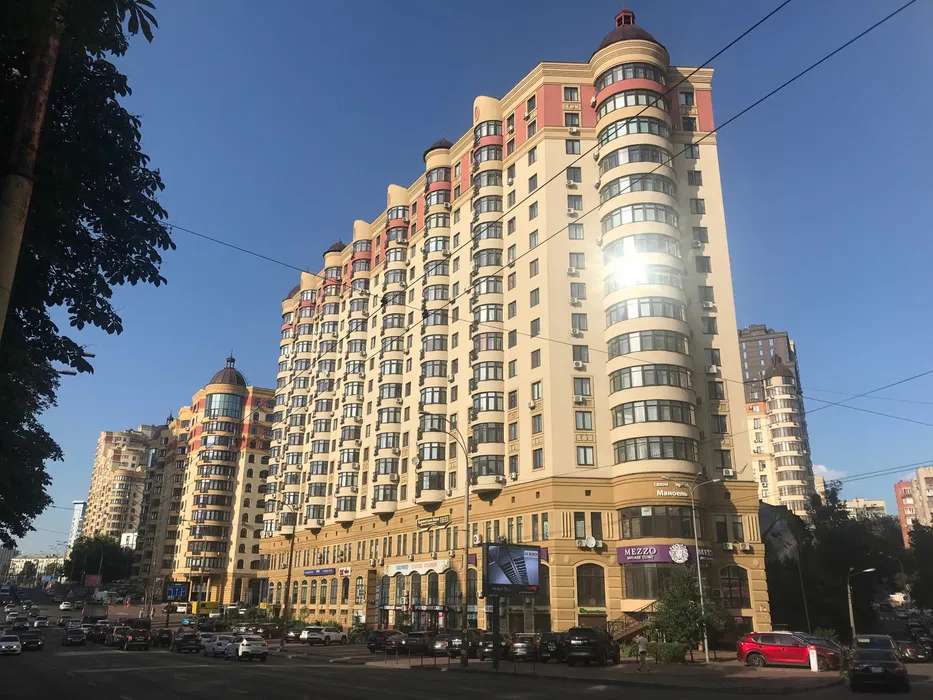 Продаж 2-кімнатної квартири 41 м², В'ячеслава Чорновола вул., 27