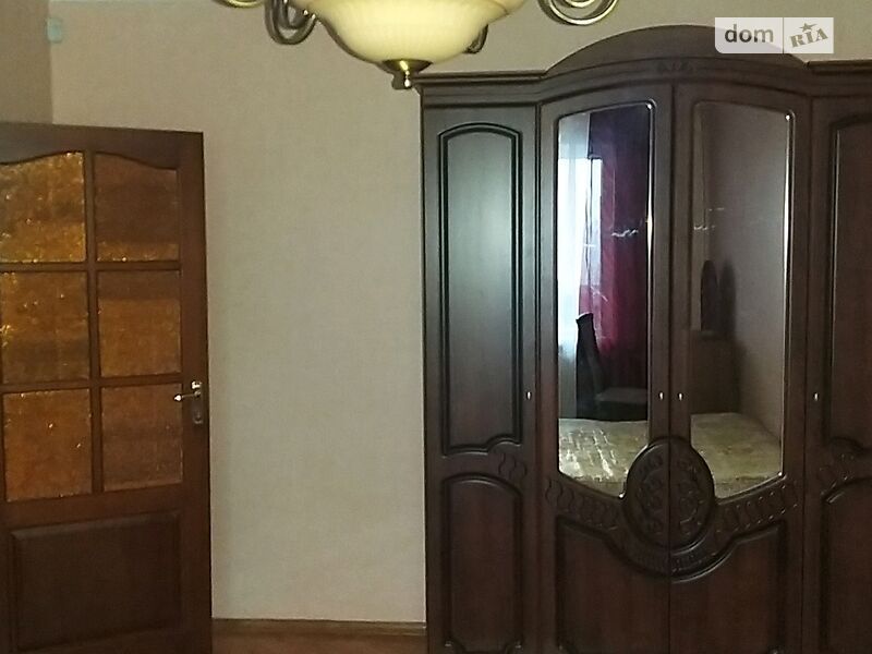 Оренда 3-кімнатної квартири 90 м², Вишняківська вул., 7А