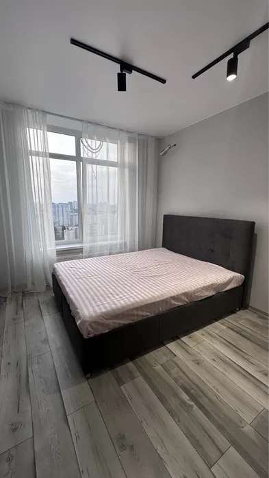 Продаж 1-кімнатної квартири 28 м², Полевая вул.