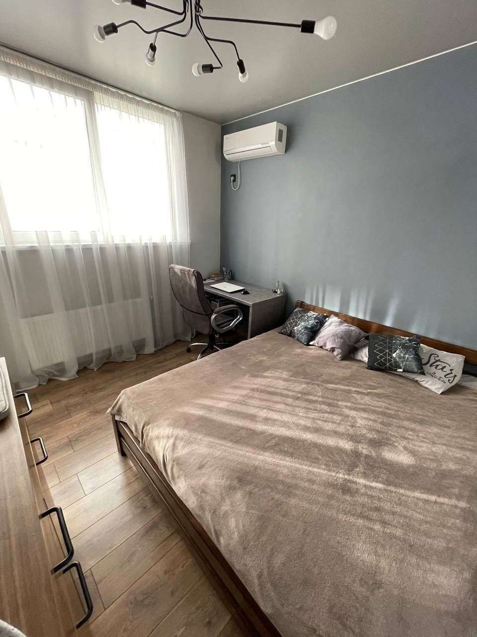 Продаж 2-кімнатної квартири 50 м², Харківське шосе, 19