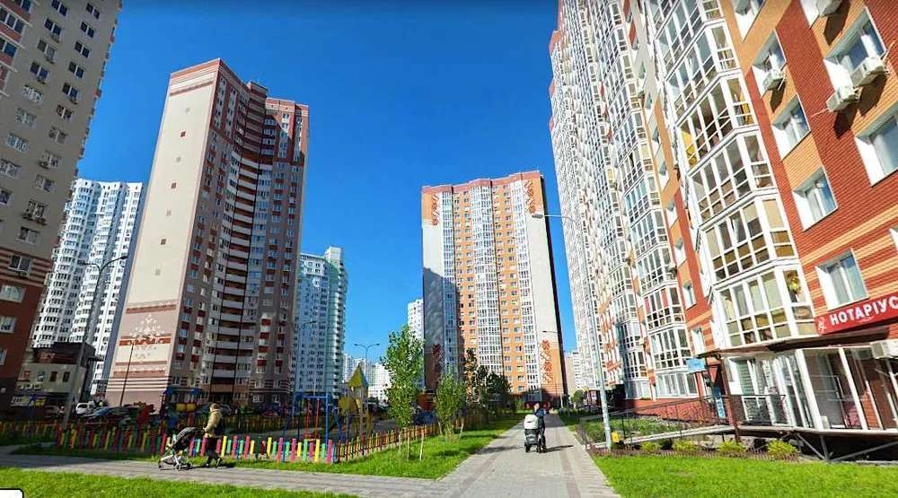 Продажа 3-комнатной квартиры 77 м², Бориса Гмыри ул.