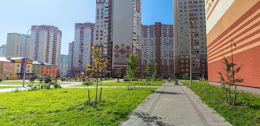 Продажа 3-комнатной квартиры 77 м², Бориса Гмыри ул.