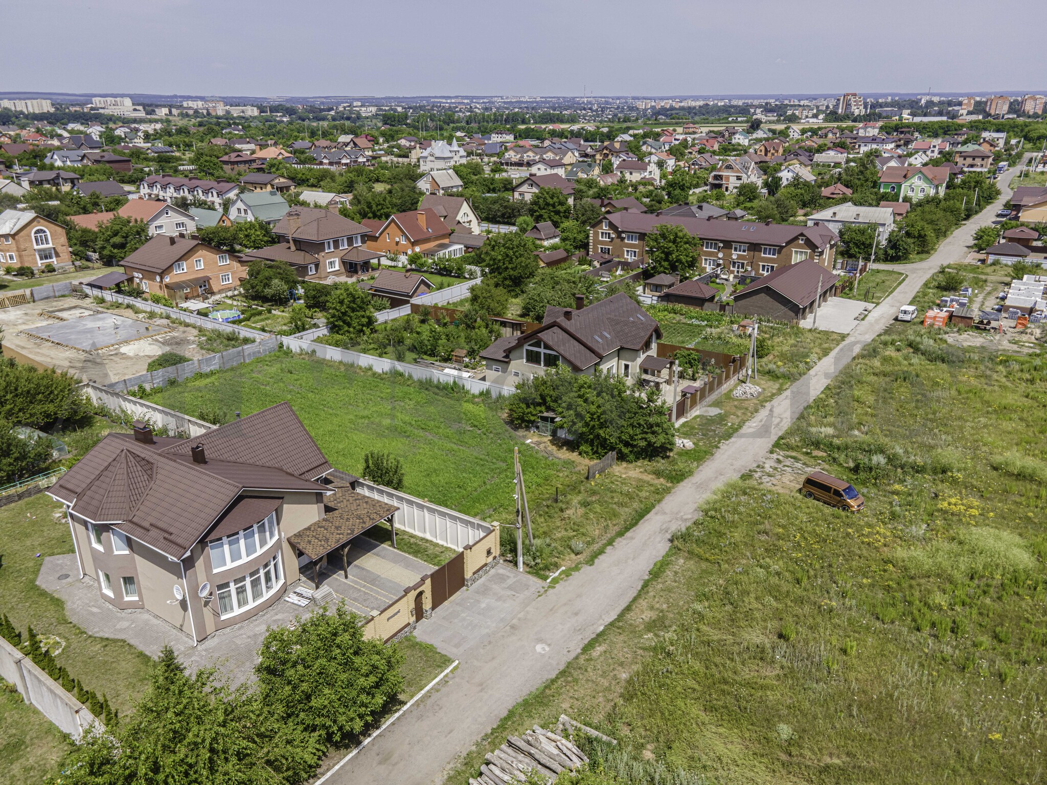 Продаж ділянки під індивідуальне житлове будівництво 12 соток, Льотна вул.