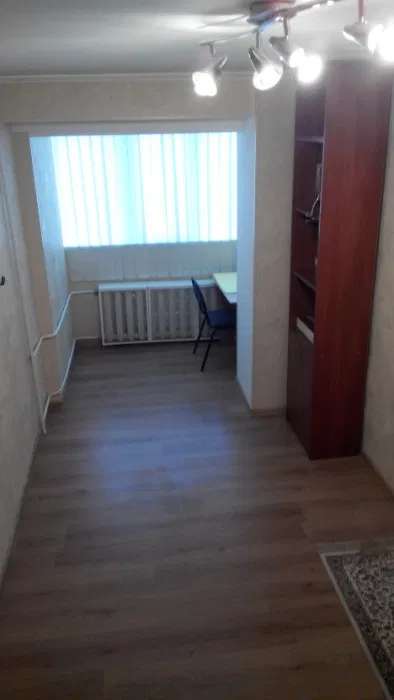 Аренда 3-комнатной квартиры 70 м², Владимира Антоновича ул.