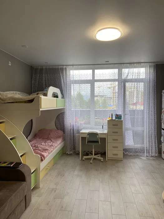 Продаж 1-кімнатної квартири 32 м², Лісківська вул.