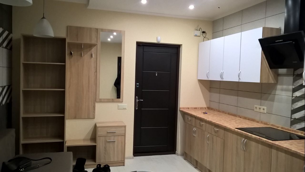 Продажа 3-комнатной квартиры 98 м², Киевская ул., Николая Закревского, 103