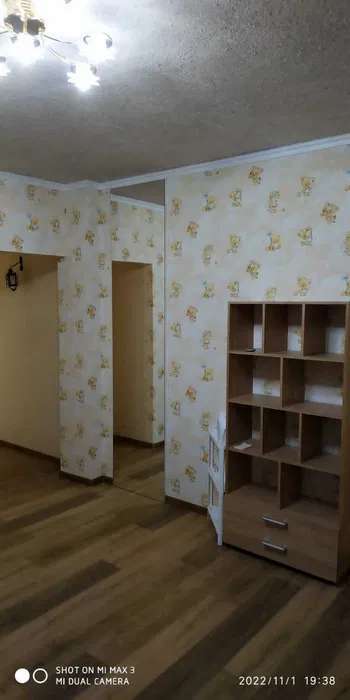 Оренда 2-кімнатної квартири 70 м², Каховська вул.
