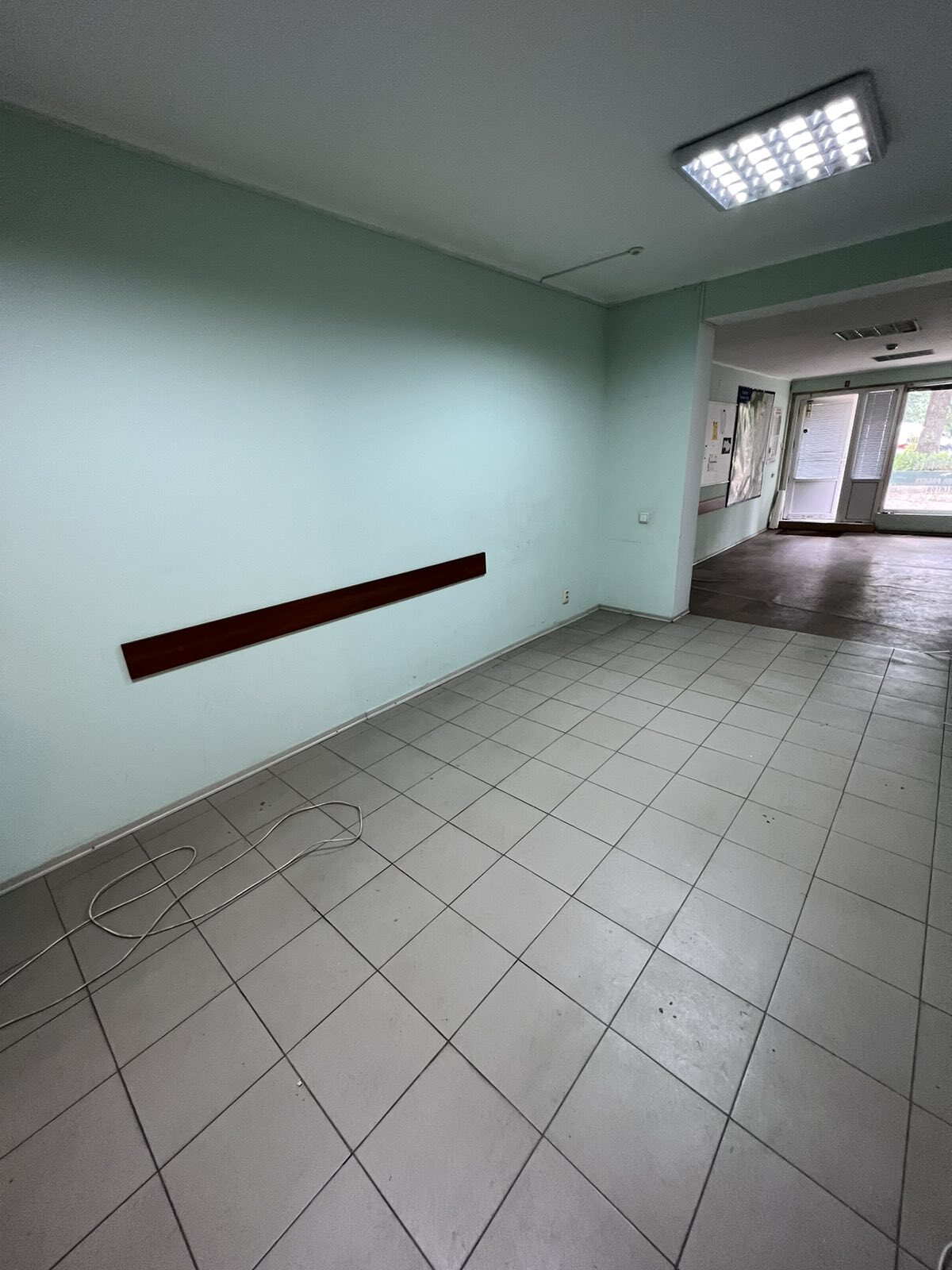 Аренда торгового помещения 65 м², Валентиновская ул., 27