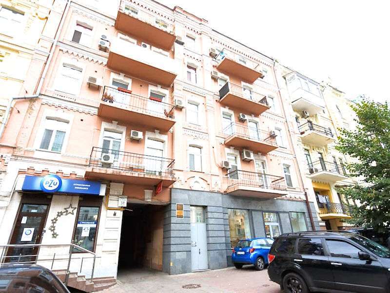 Оренда 3-кімнатної квартири 140 м², Шота Руставелі вул., 34