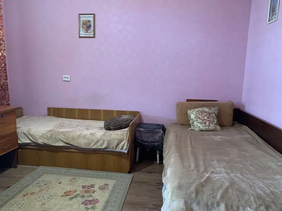 Оренда 3-кімнатної квартири 90 м², Ревуцького вул., 9